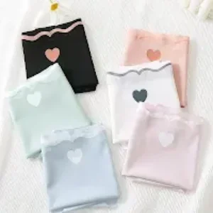 Women's High Elastic Nylon Shorts New Seamless Ice Silk Underwear with Heart Cute Girl Bikini Panties